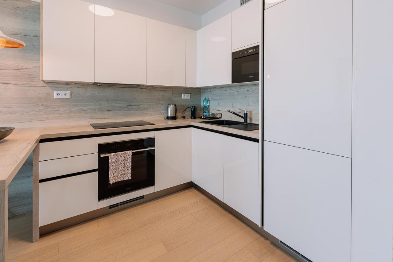 Skau Coral Residence In Sky Park 22 Floor 1Tower Panoramic View Free Parking Μπρατισλάβα Εξωτερικό φωτογραφία